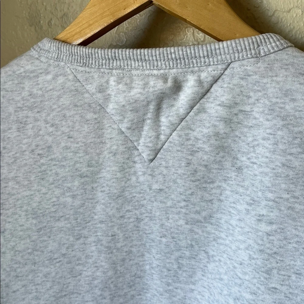 Tommy Hilfiger TJM grey comfort modern sport crew neck
